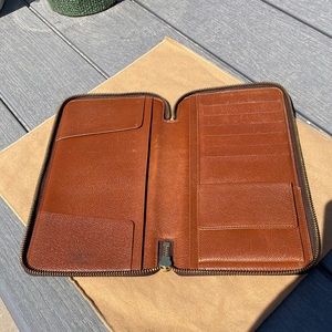 Louis Vuitton zip organizer wallet